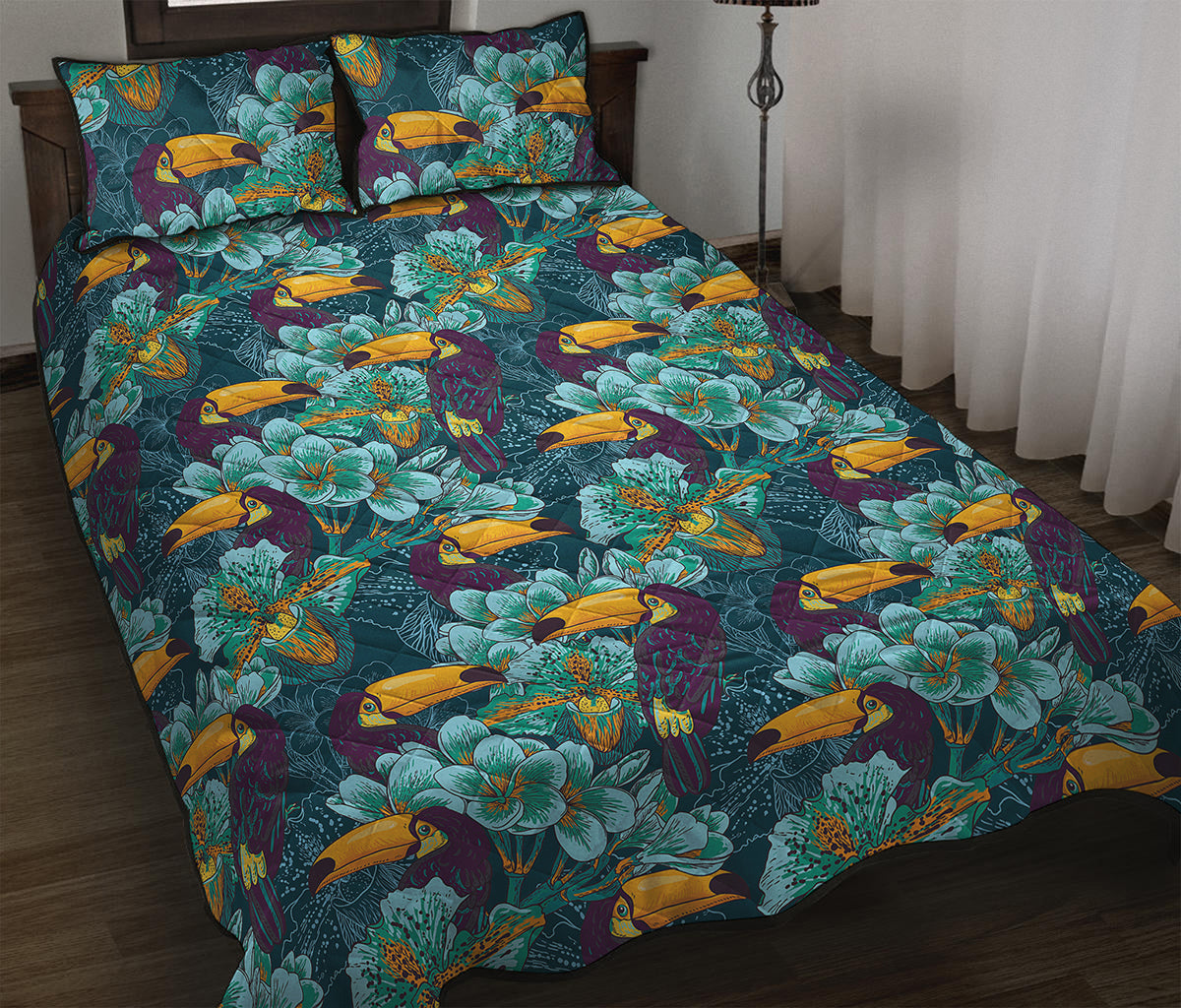 Vintage Toucan Pattern Print Quilt Bed Set