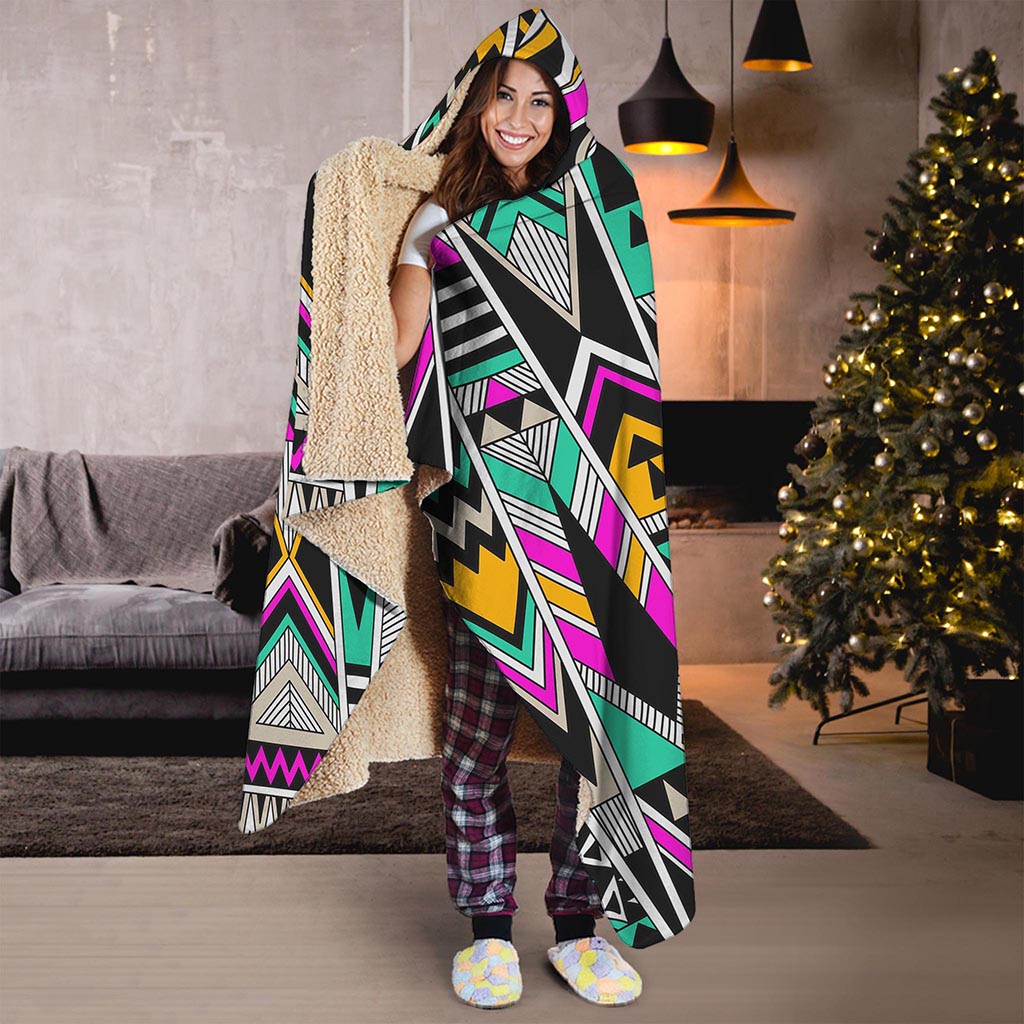 Vintage Tribal Aztec Pattern Print Hooded Blanket