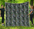 Vintage Tropical Floral Print Quilt
