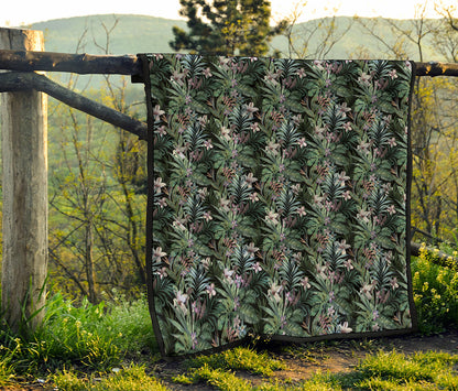 Vintage Tropical Floral Print Quilt
