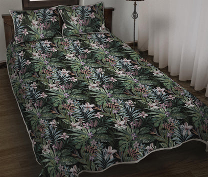 Vintage Tropical Floral Print Quilt Bed Set