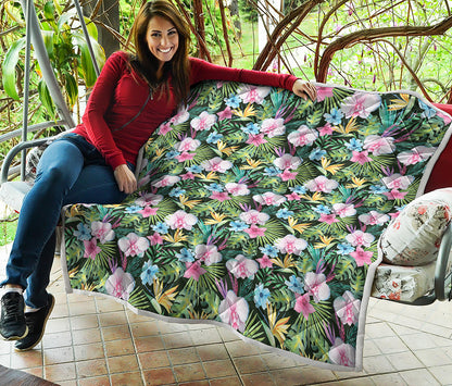 Vintage Tropical Jungle Hawaiian Print Quilt