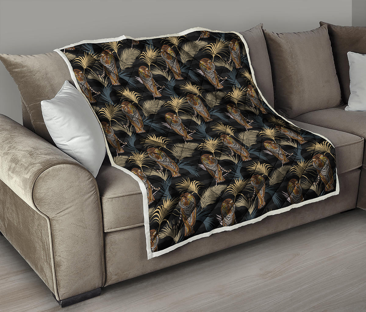 Vintage Tropical Tiger Pattern Print Quilt