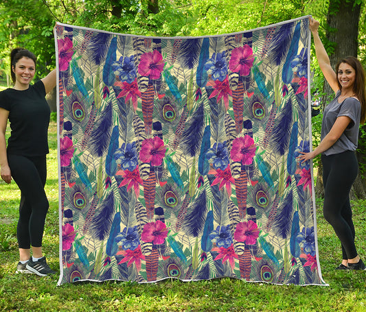 Vintage Watercolor Feather Print Quilt