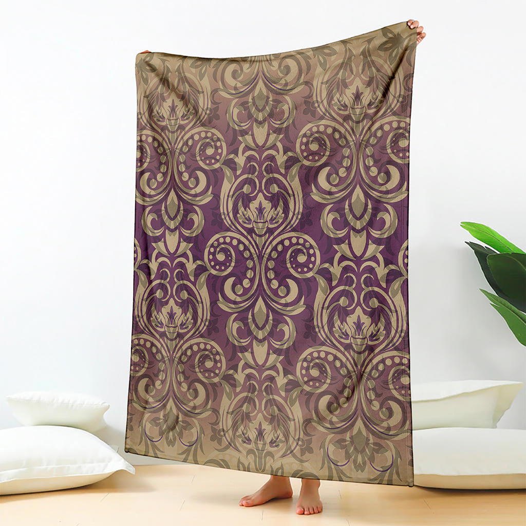 Vintage Western Damask Floral Print Blanket