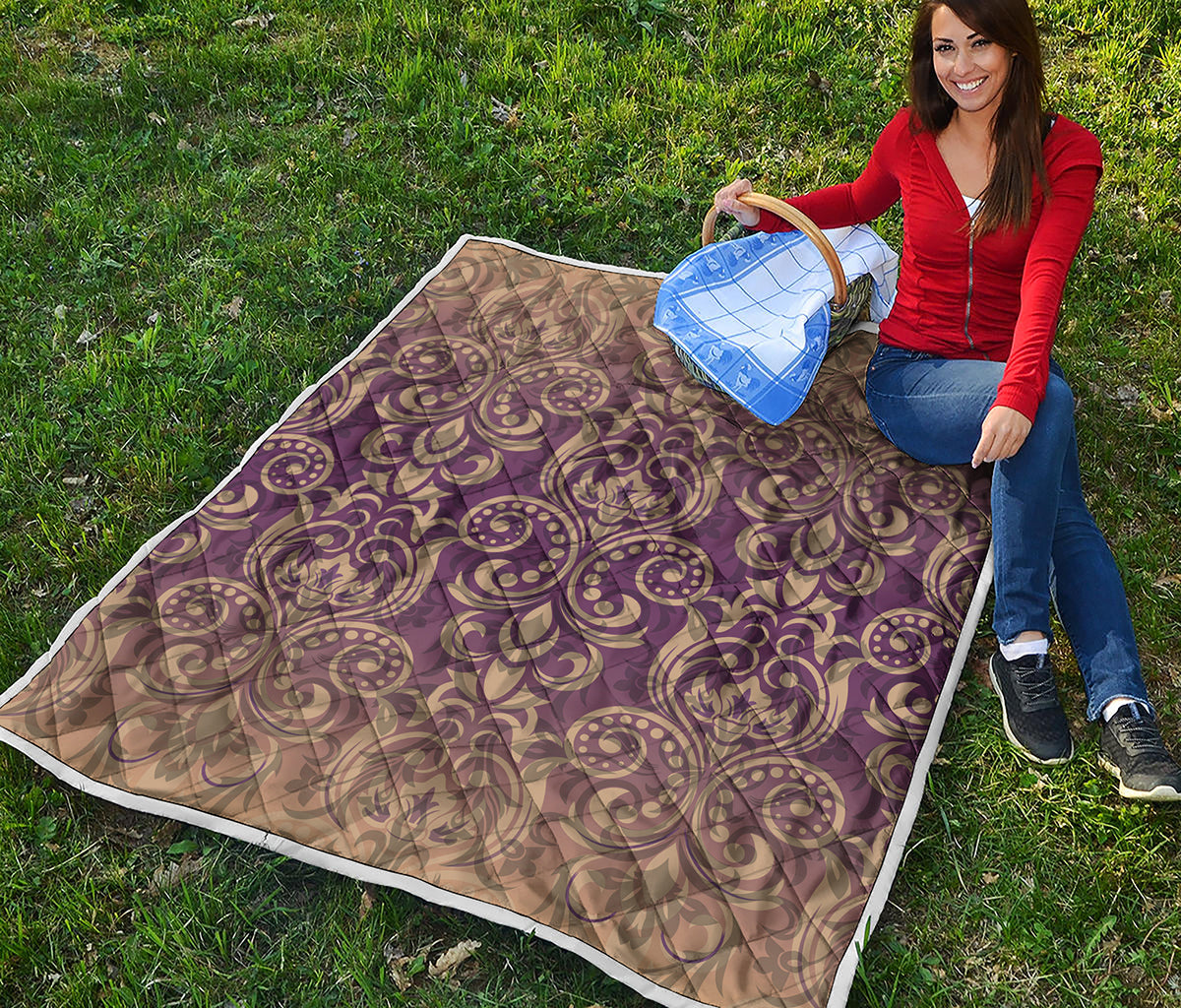 Vintage Western Damask Floral Print Quilt