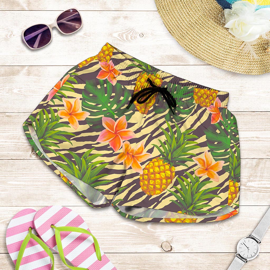 Vintage Zebra Pineapple Pattern Print Women's Shorts
