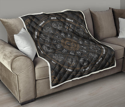 Vintage Zodiac Circle Print Quilt
