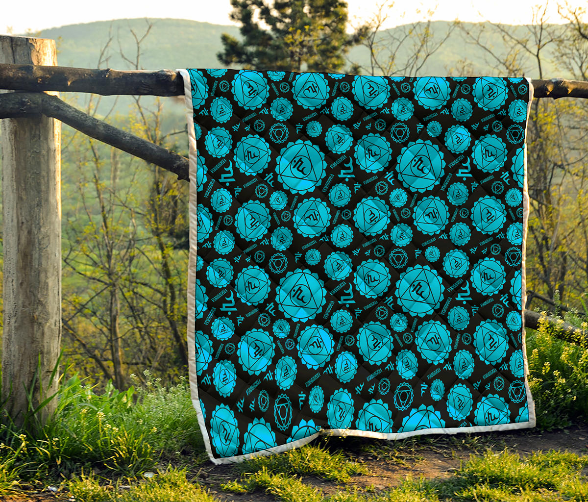 Vishuddha Chakra Pattern Print Quilt