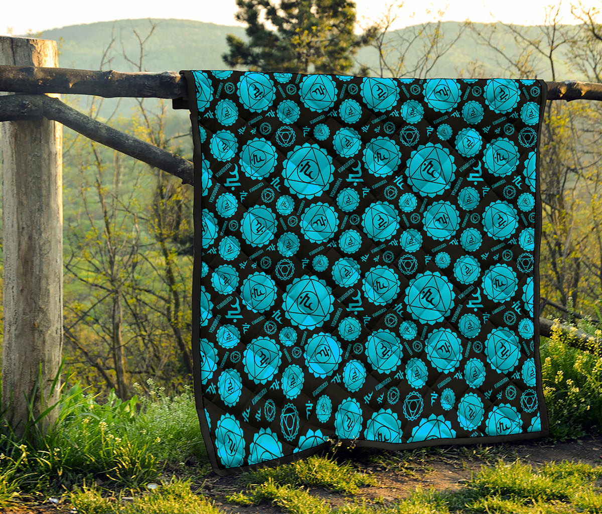 Vishuddha Chakra Pattern Print Quilt