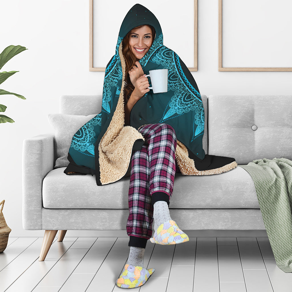 Vishuddha Chakra Symbol Print Hooded Blanket
