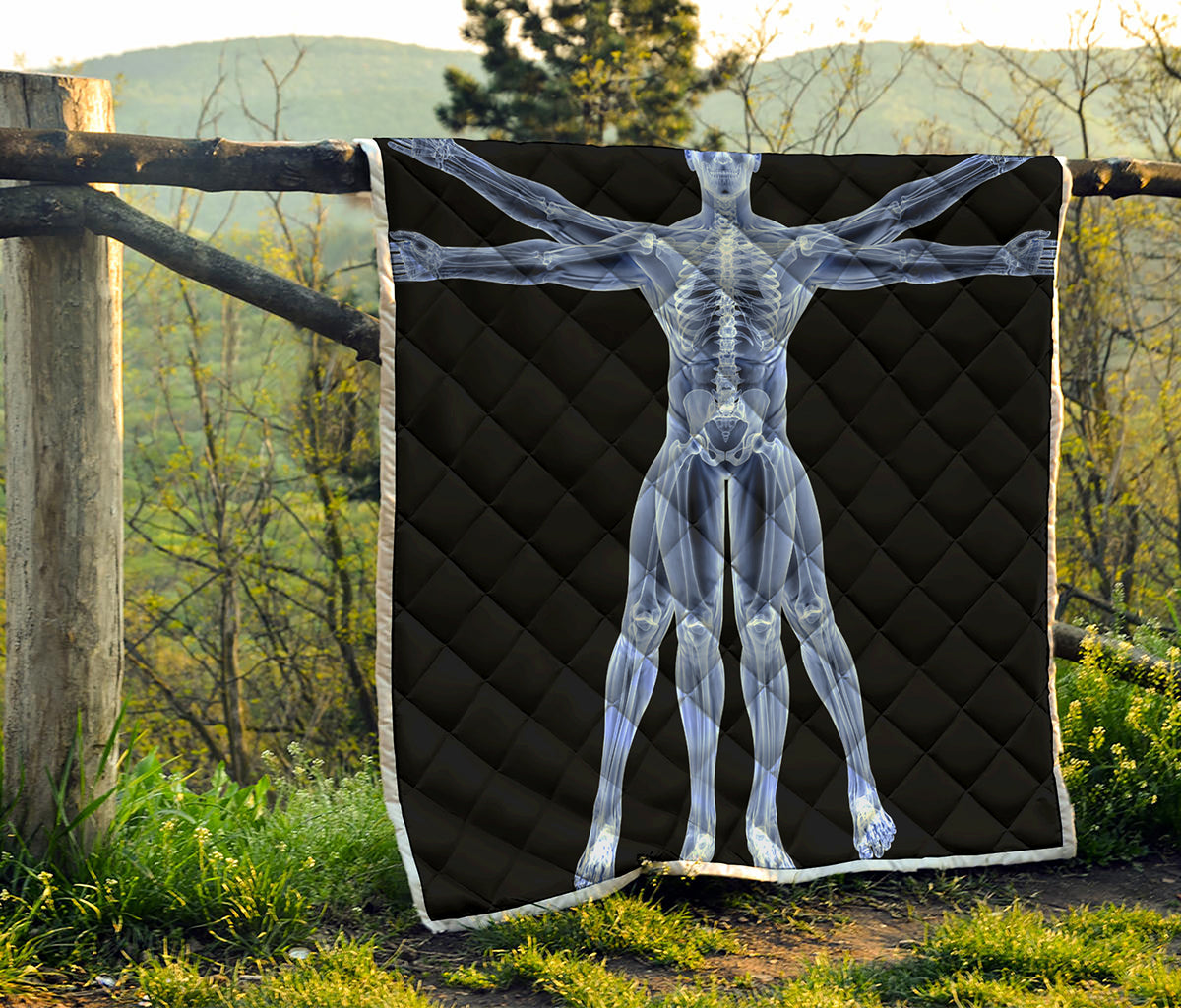Vitruvian Man X-Ray Print Quilt