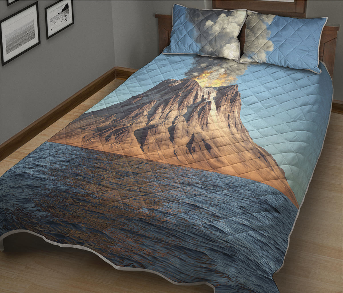 Volcanic Mountain Print Quilt Bed Set