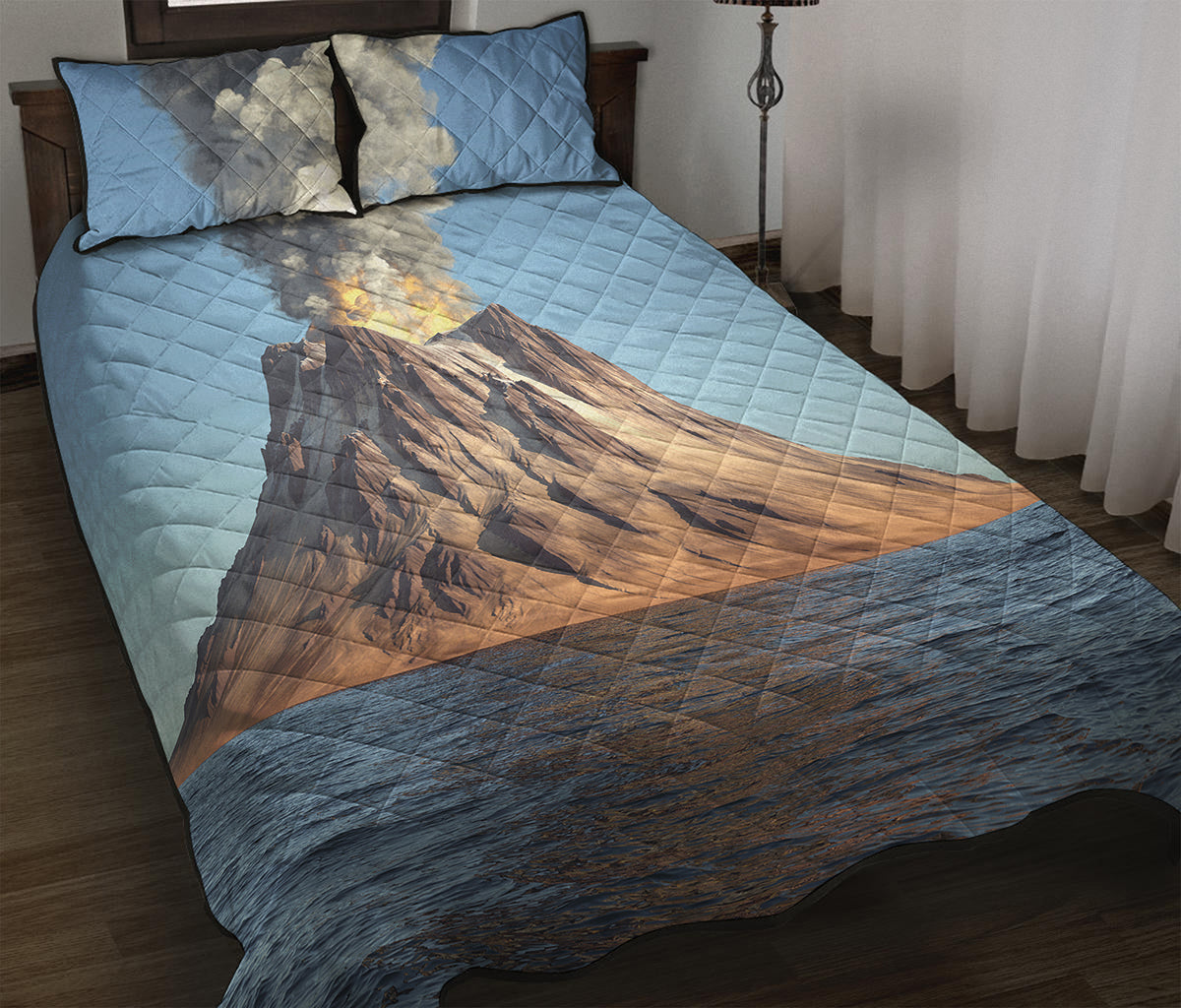 Volcanic Mountain Print Quilt Bed Set