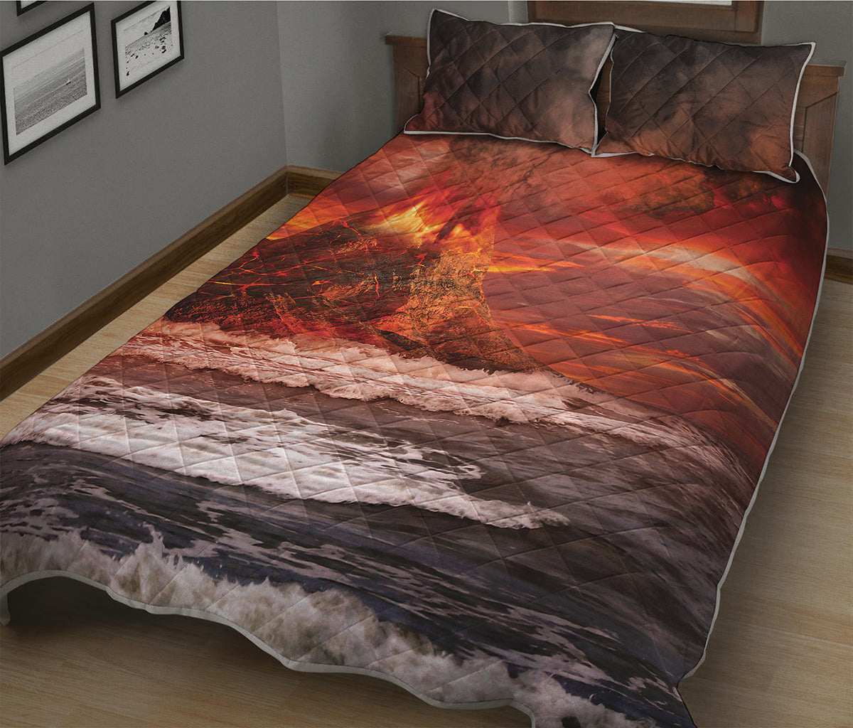 Volcano On The Sea Print Quilt Bed Set