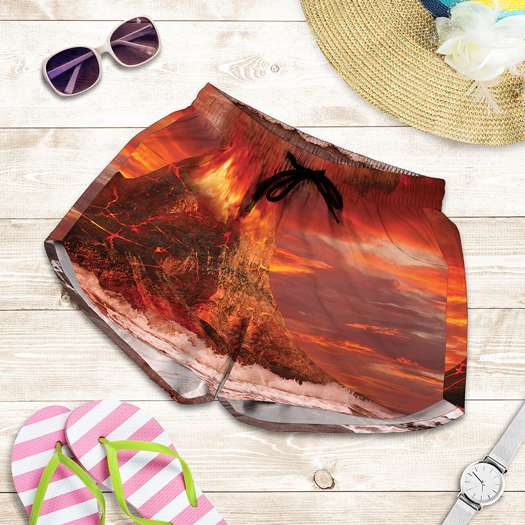 Volcano On The Sea Print Women's Shorts