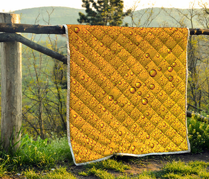 Water Drops On Beer Print Quilt