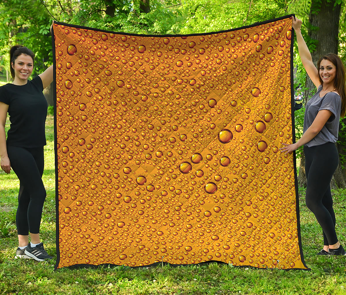 Water Drops On Beer Print Quilt