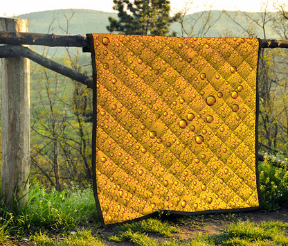 Water Drops On Beer Print Quilt