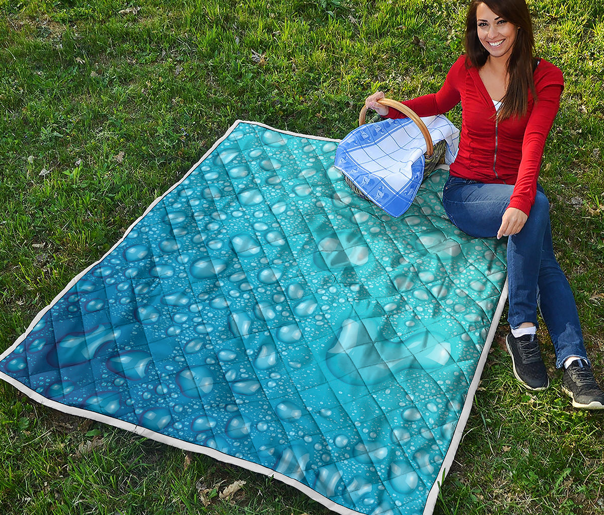 Water Drops Print Quilt