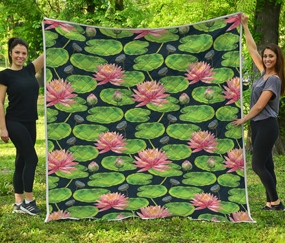 Water Lily Flower Pattern Print Quilt