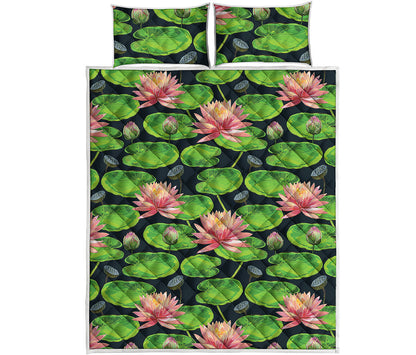 Water Lily Flower Pattern Print Quilt Bed Set