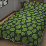 Water Lily Pads Pattern Print Quilt Bed Set
