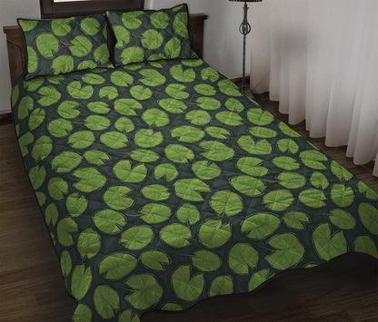 Water Lily Pads Pattern Print Quilt Bed Set