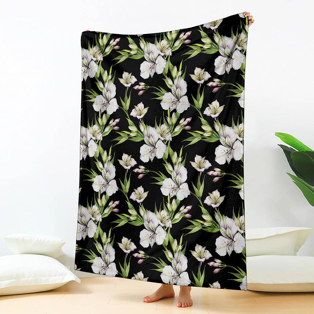 Watercolor Alstroemeria Pattern Print Blanket