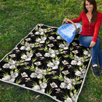 Watercolor Alstroemeria Pattern Print Quilt