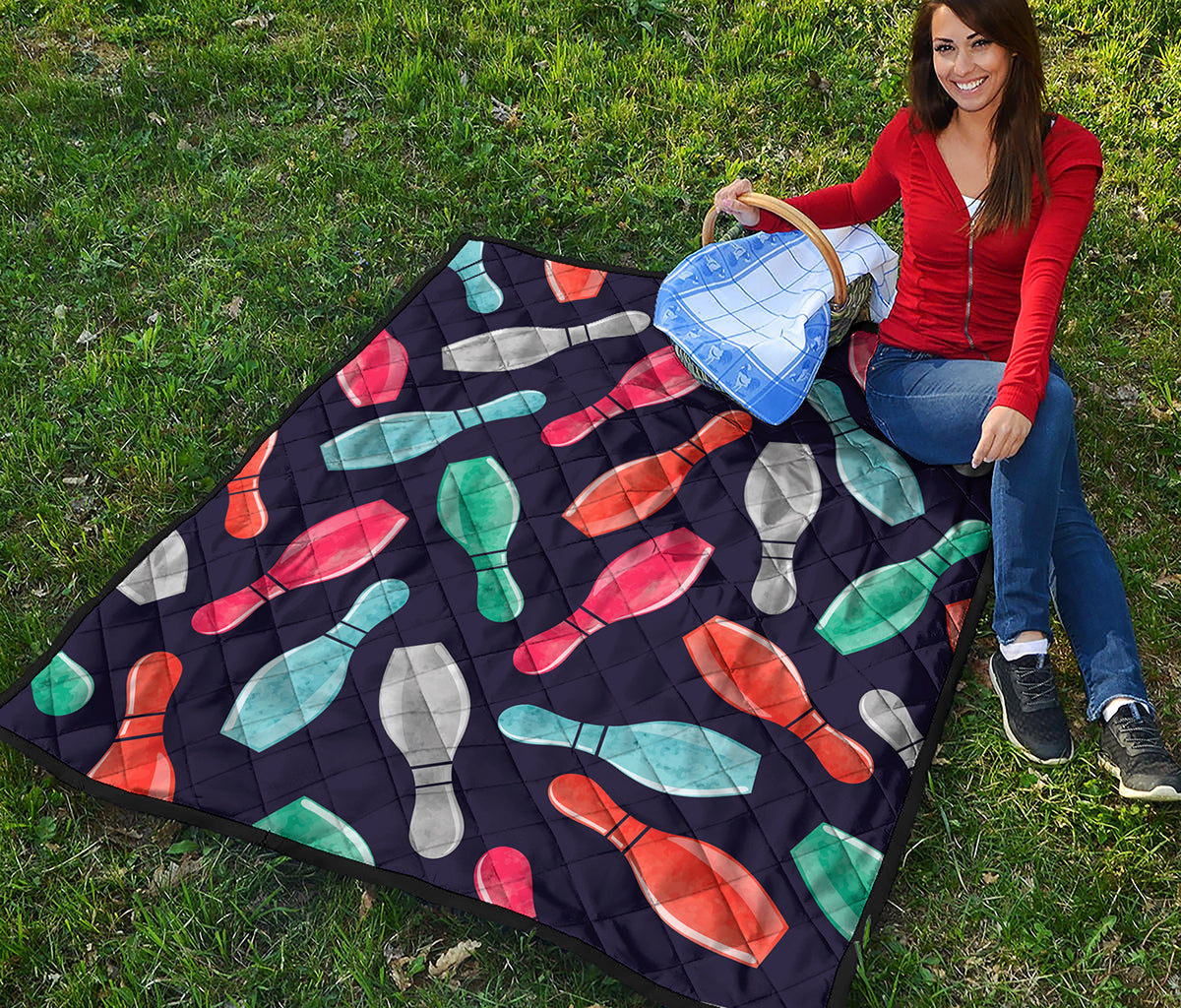 Watercolor Bowling Pins Pattern Print Quilt