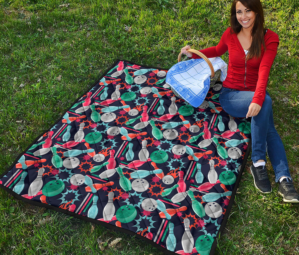Watercolor Bowling Theme Pattern Print Quilt