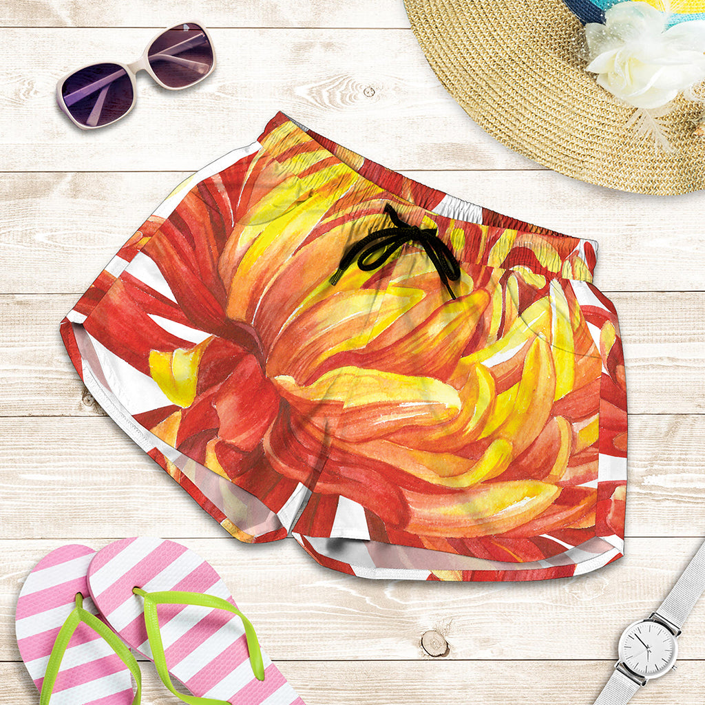 Watercolor Chrysanthemum Print Women's Shorts