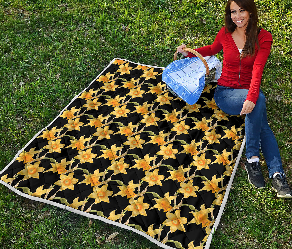 Watercolor Daffodil Flower Pattern Print Quilt