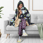 Watercolor Daisy Floral Pattern Print Hooded Blanket