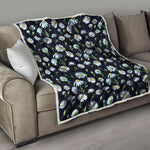 Watercolor Daisy Floral Pattern Print Quilt