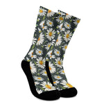 Watercolor Daisy Flower Pattern Print Crew Socks