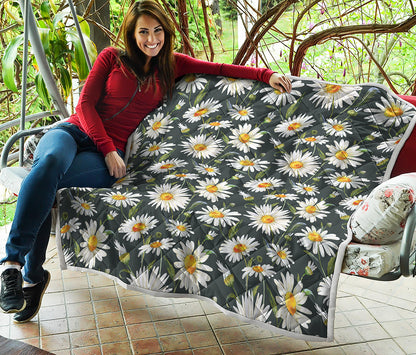 Watercolor Daisy Flower Pattern Print Quilt