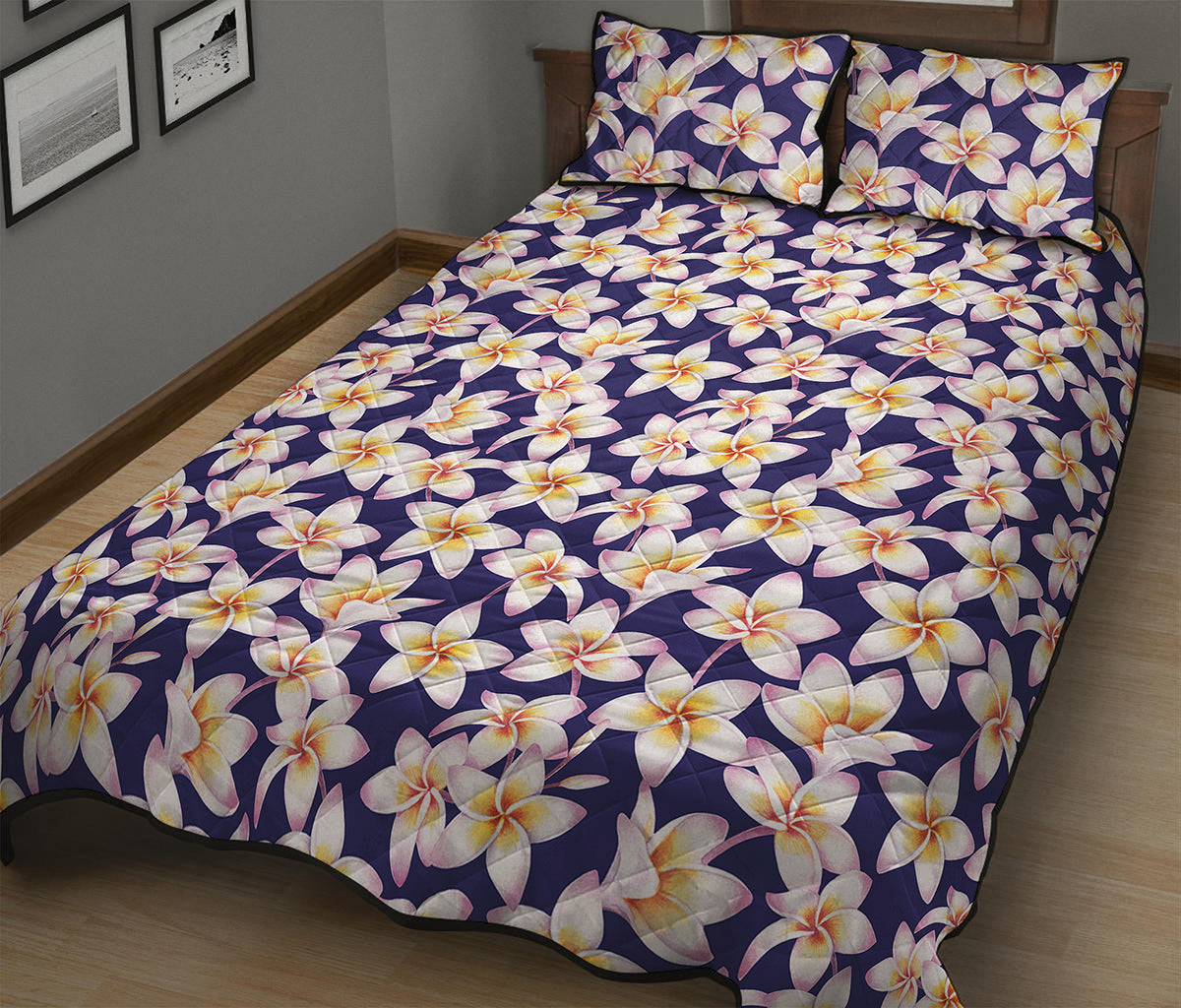 Watercolor Frangipani Flower Print Quilt Bed Set