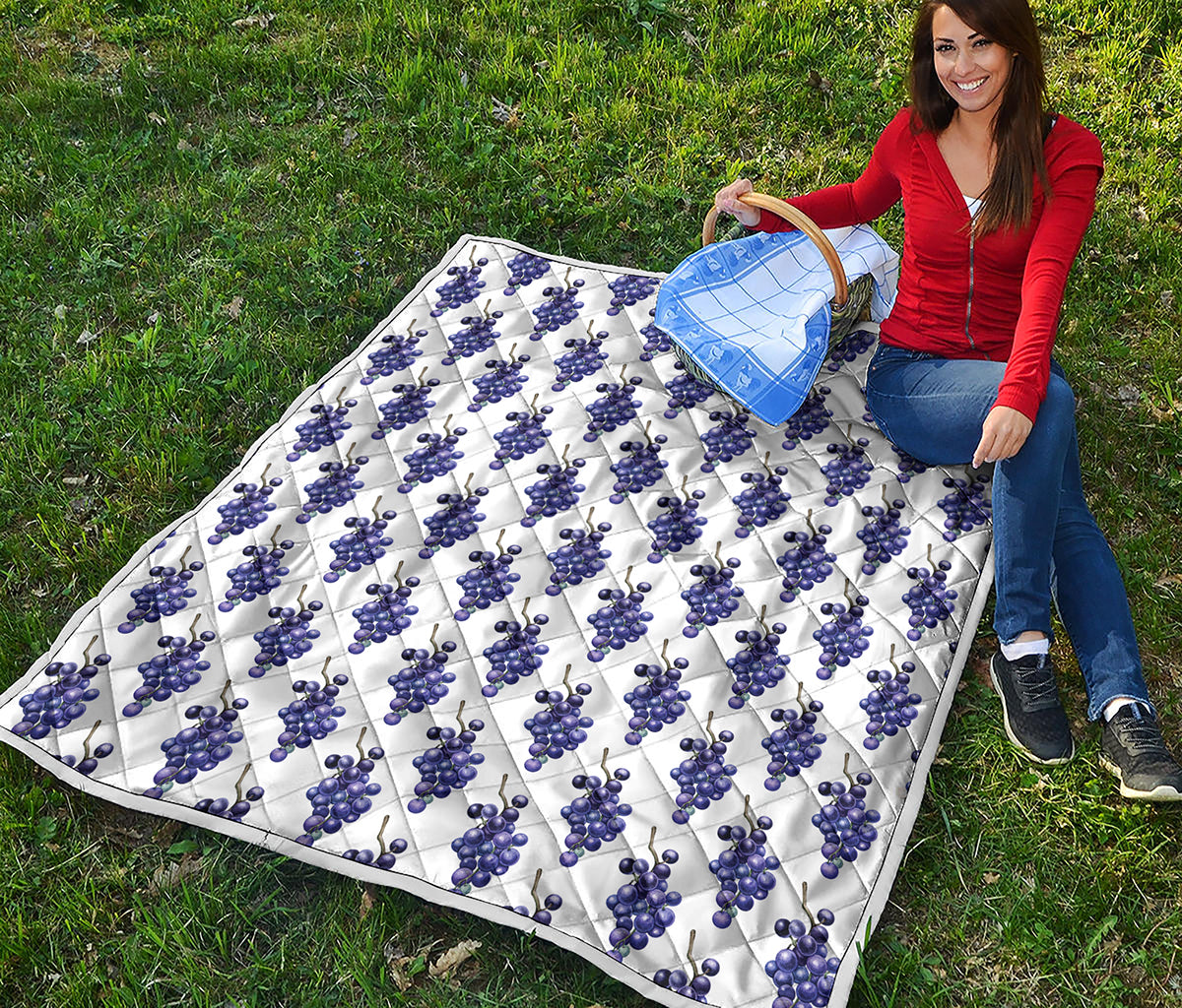 Watercolor Grape Pattern Print Quilt