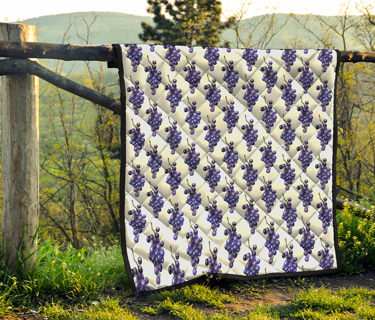 Watercolor Grape Pattern Print Quilt
