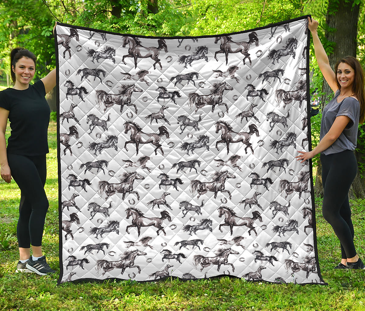 Watercolor Horse Pattern Print Quilt