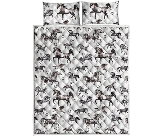 Watercolor Horse Pattern Print Quilt Bed Set