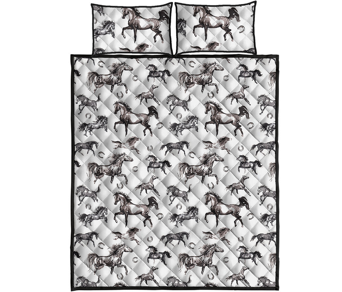 Watercolor Horse Pattern Print Quilt Bed Set