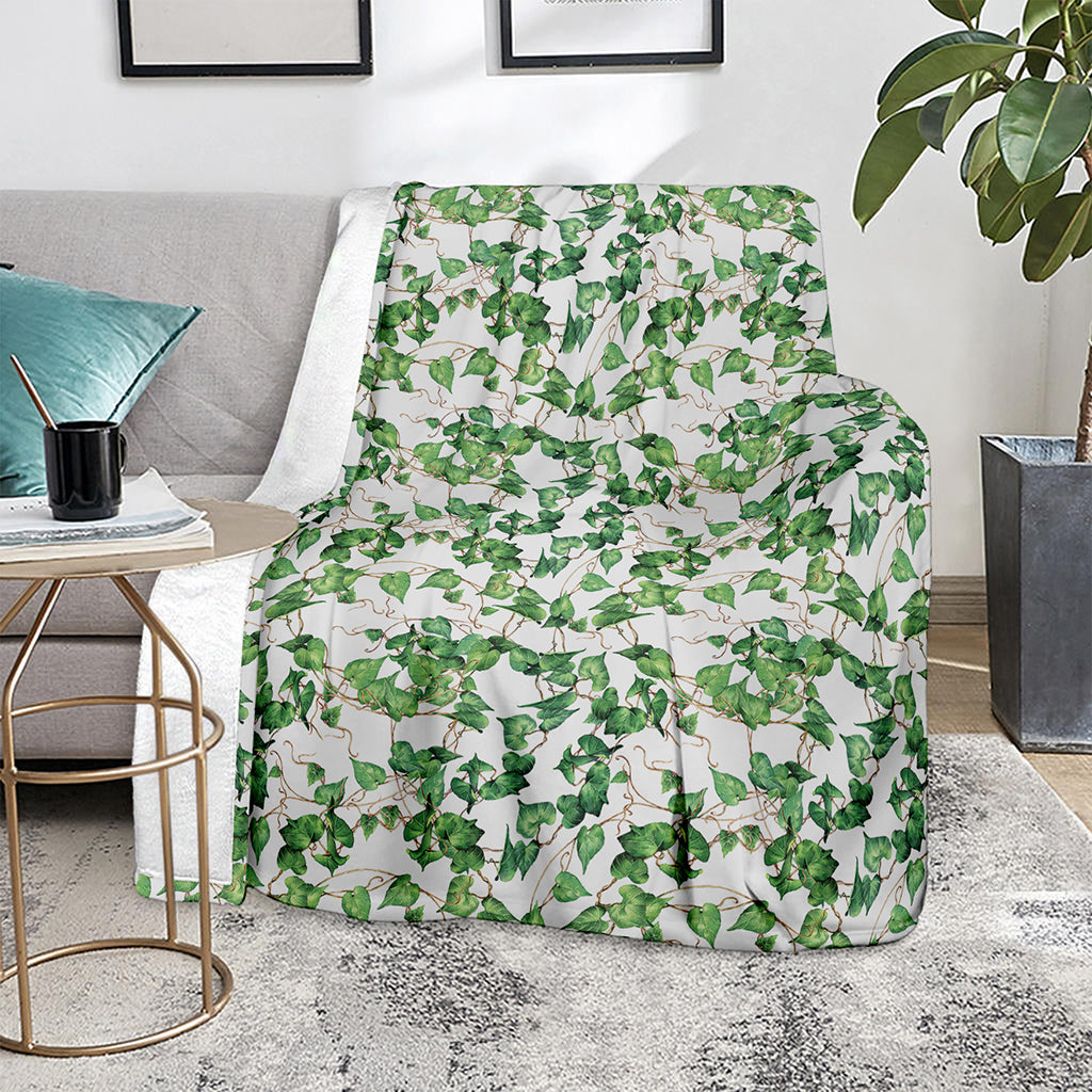 Watercolor Ivy Leaf Pattern Print Blanket