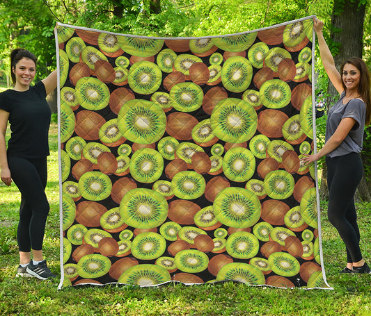 Watercolor Kiwi Pattern Print Quilt