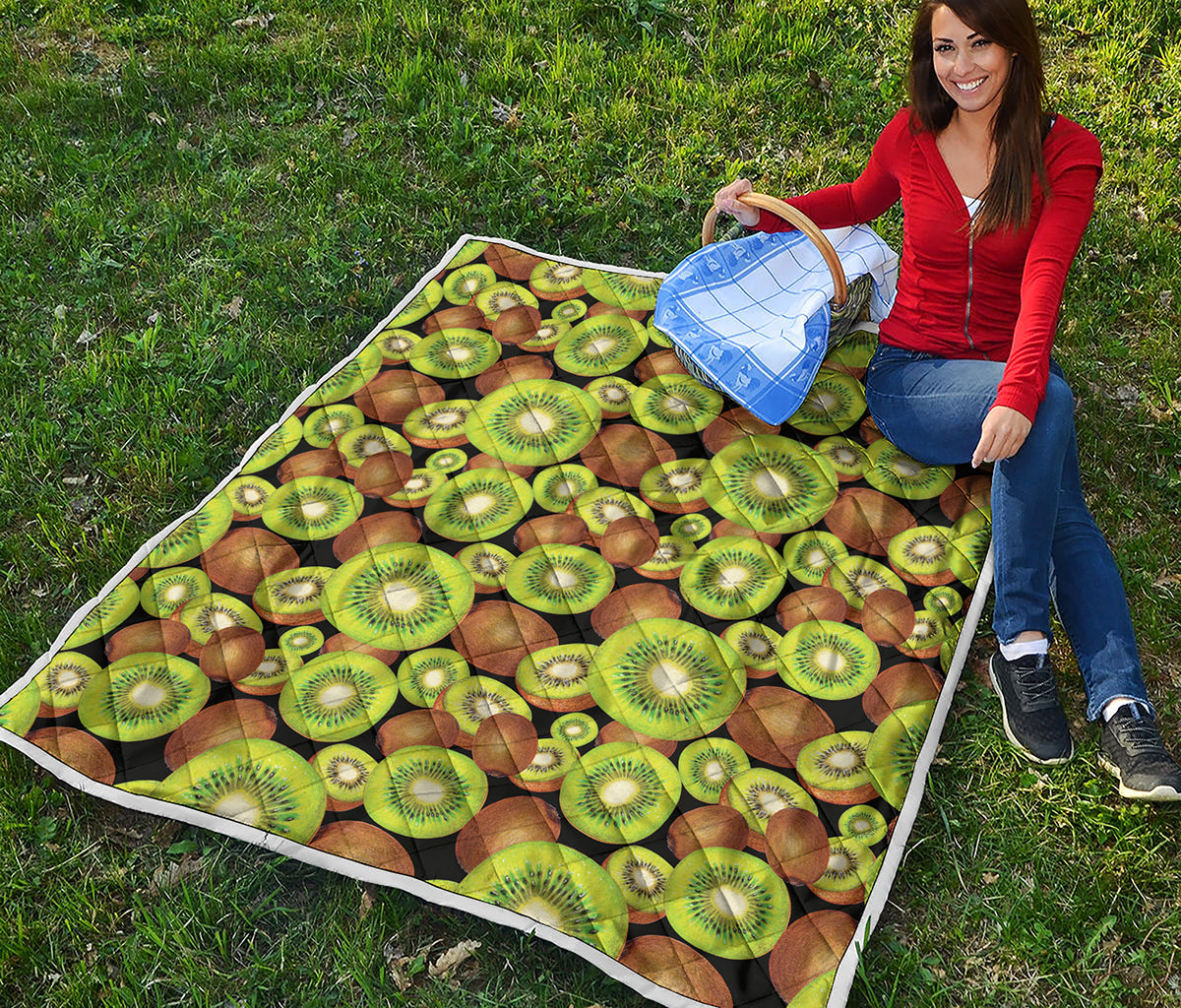 Watercolor Kiwi Pattern Print Quilt