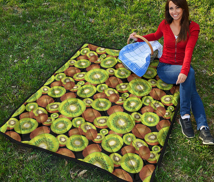 Watercolor Kiwi Pattern Print Quilt