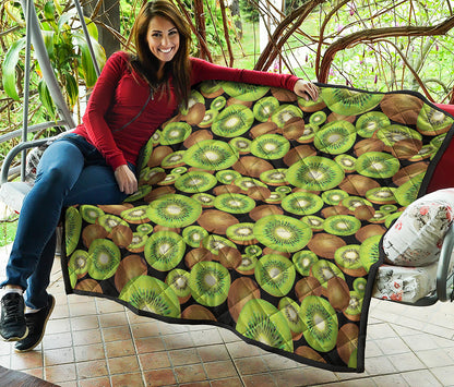 Watercolor Kiwi Pattern Print Quilt