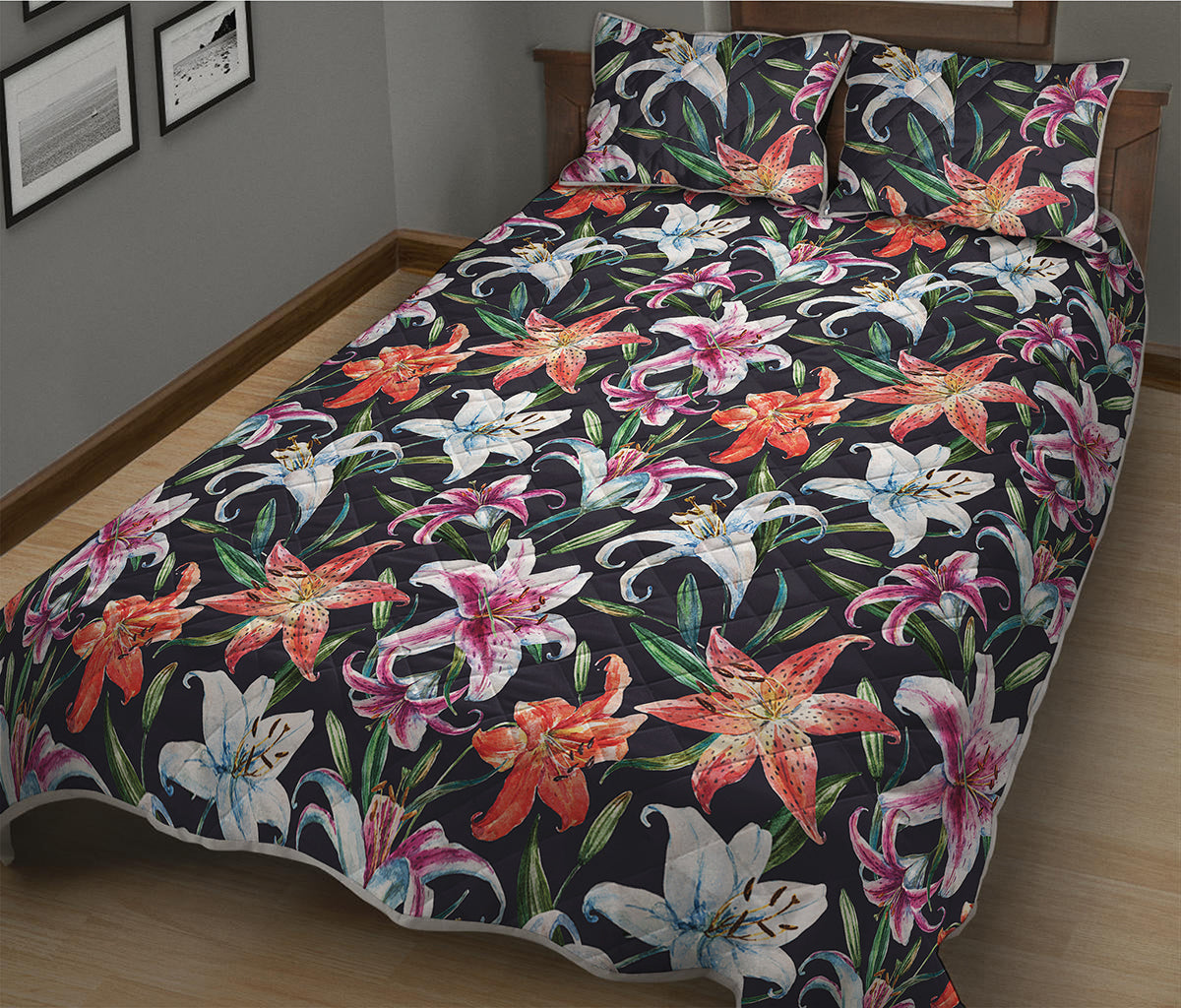 Watercolor Lily Flowers Pattern Print Quilt Bed Set